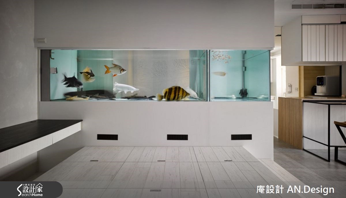 桃園南崁， 50 坪空間，居住者是不同國籍的頂客族夫妻